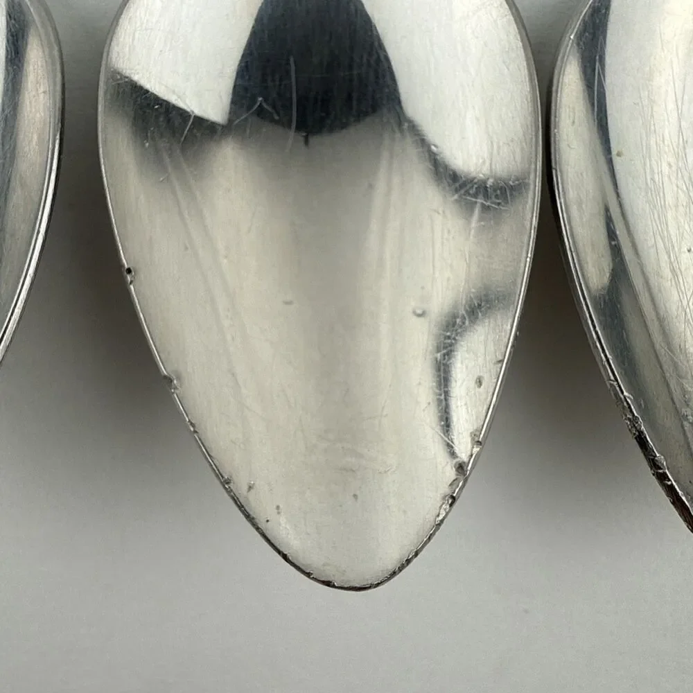Vtg Lot 4 Madrid No Black Accent Teaspoons Oneida Community Stainless Flatware